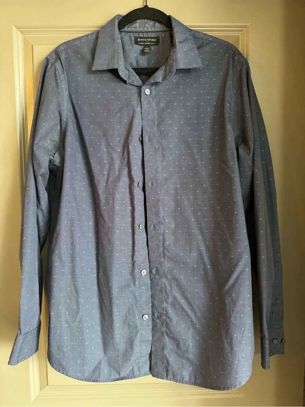 Banana Republic Men’s Navy Blue Non-Iron Tailored Slim Fit Shirt